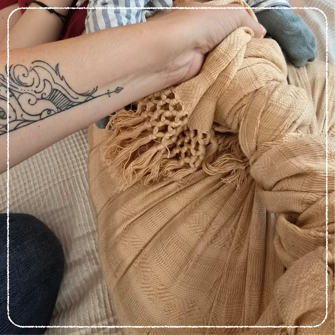 Laura morice doula accompagnement naissance accouchement physiologique accouchement à domicile AAD vaucluse pernes les fontaines monteux avignon carpentras l'isle sur la sorgue bain enveloppé bébé naissance massage bébé shantala bien être  femme enceinte massage prénatal allaitement rebozo resserrage du bassin bébé bebe signe  massage postnatal mama blessing blessingway acupression acupuncture pma sopk endo endométriose maturation col déclenchement travail fertilité nidation